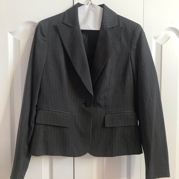 Blazer - Picture 1 of 2